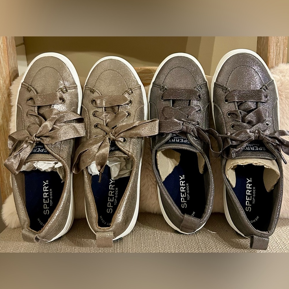 Sperry Crest Vibe Glitter Suede Sneakers